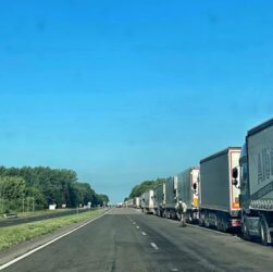 Новини України - На кордоні з Польщею можливі проблеми з рухом вантажівок