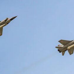 Новини світу - НАТО обговорює правила збиття винищувачів РФ - ЗМІ