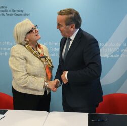 Новини світу - Німеччина і Франція створюють спільну систему раннього виявлення ракет