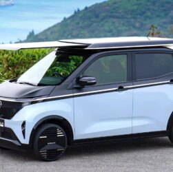 Авто новини - Nissan встановить сонячні батареї на даху електромобілів