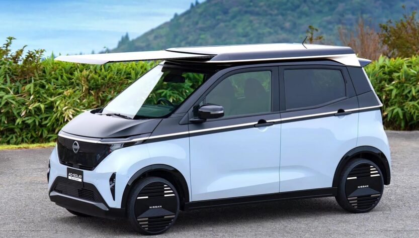 Авто новини - Nissan встановить сонячні батареї на даху електромобілів