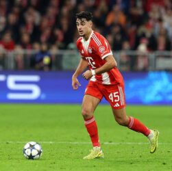 Новини спорту - Павлович за 70 млн фунтів наступного літа може перейти до Манчестер Юнайтед