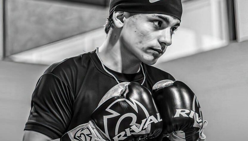 Новини спорту - Пішов з життя 17-річний син боксера на прізвисько Грім, що помер у 37 років