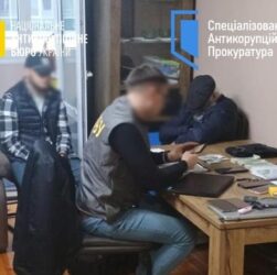 Новини України - Прокурор ОГП та адвокати пропонували закрити справу НАБУ за $3,5 млн