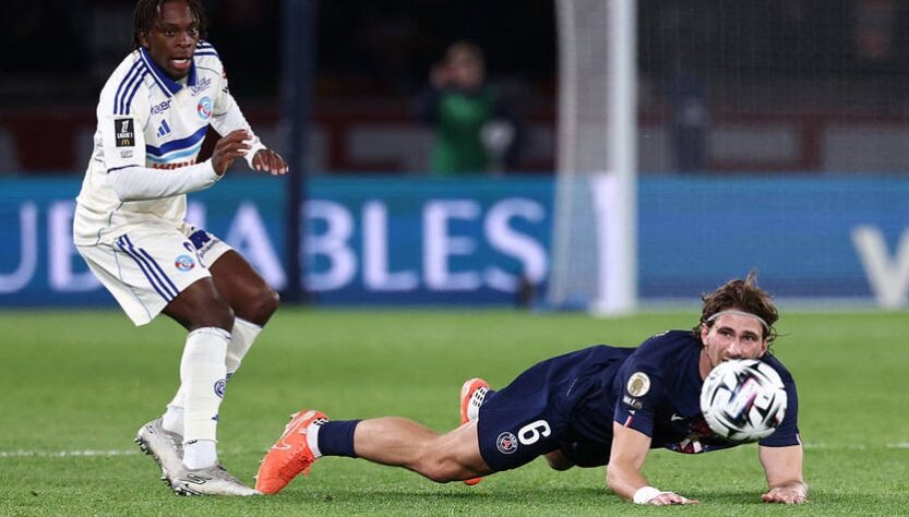 Новини спорту - ПСЖ із Забарним зіграв унічию зі Страсбуром у надрезультативному матчі