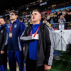 Новини спорту - Ребров відчуває гордість за своїх гравців, закликаючи їх бути на позитиві