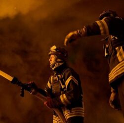 Новини України - РФ масовано атакувала Запоріжжя: у місті пожежі