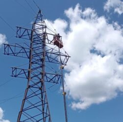 Новини України - Рівне частково знеструмлене через аварію