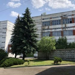 Новини бізнесу - Рівненський радіозавод продали на "голландському аукціоні"