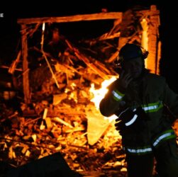 Новини України - Руйнування і пожежі: у Харкові чотири влучання