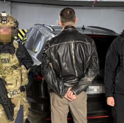 Новини України - СБУ затримала посадовця БЕБ за підозрою у веденні бізнесу з Росією