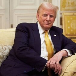 Новини світу - Трамп заявив, що хоче допомогти Китаю, а не нашкодити