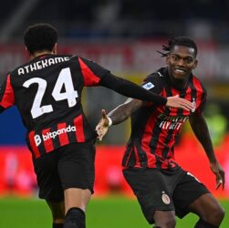 Новини спорту - Тренер Брентфорда відзначив розвиток Ярмолюка