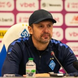 Новини спорту - Тренер Динамо пояснив, з якої причини матч киян пропустив Ярмоленко