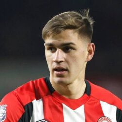 Новини спорту - Тренери покладають надії на відновлення Ярмолюка до гри з Азербайджаном