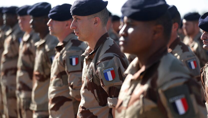 Новини України - У Франції заявили про готовність розгорнути війська в Україні