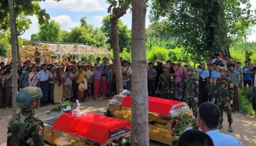 Новини світу - У М'янмі на антиурядовий протест скинули дві бомби: багато жертв