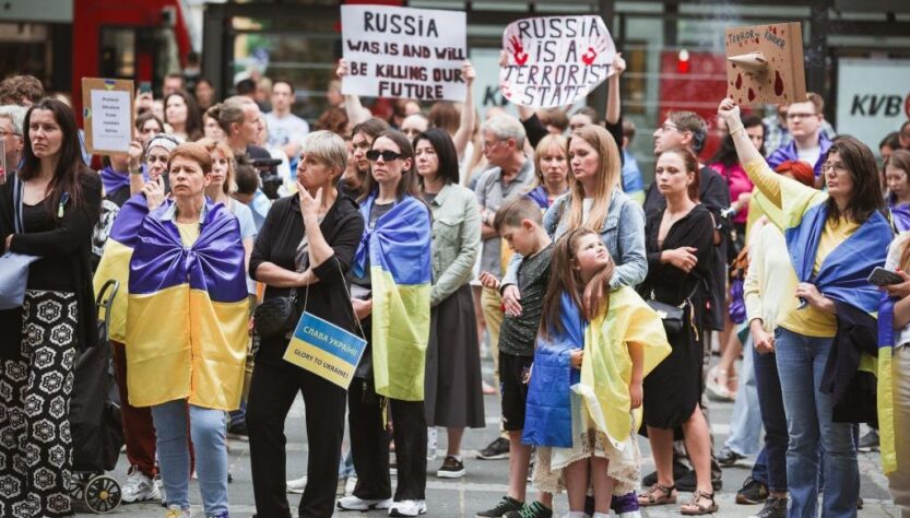 Новини світу - У Німеччині сотні угорців видавали себе за біженців з України