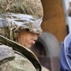 Новини України - У полон потрапили тисячі росіян - Зеленський