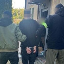 Новини світу - У Польщі затримали палія автівок з українськими номерами