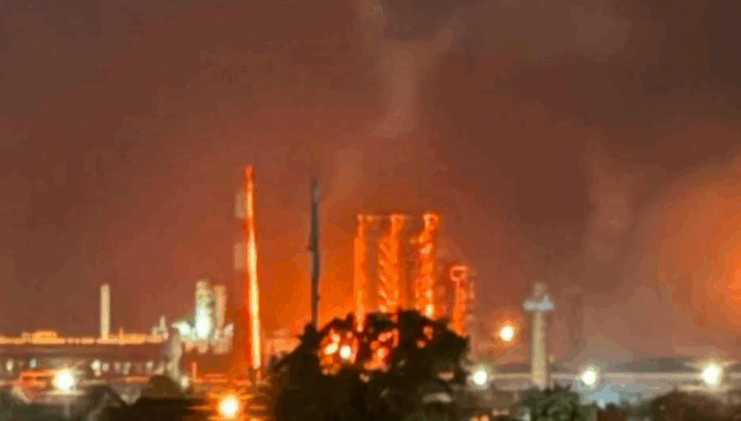 Новини світу - У Росії зупинив роботу один з найбільших НПЗ - ЗМІ