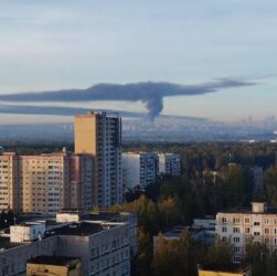 Новини світу - У російському Ярославлі спалахнула пожежа на НПЗ