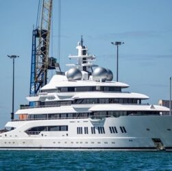 Новини світу - У США продали яхту російського олігарха Керімова