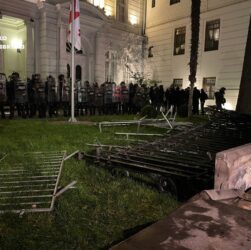 Новини світу - У Тіблісі тривають акції протесту