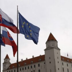 Новини світу - У ЄС хочуть позбавити Словаччину права голосу через конституційні зміни