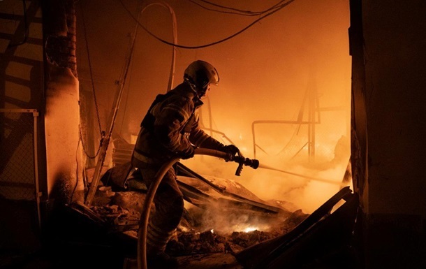 Новини України - Удар по Харкову: у місті спалахнули пожежі