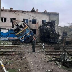 Новини України - Удари РФ по Україні: постраждало депо в Одесі