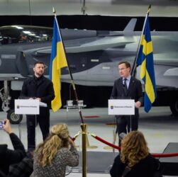Новини України - Україна придбає у Швеції до 150 винищувачів Gripen