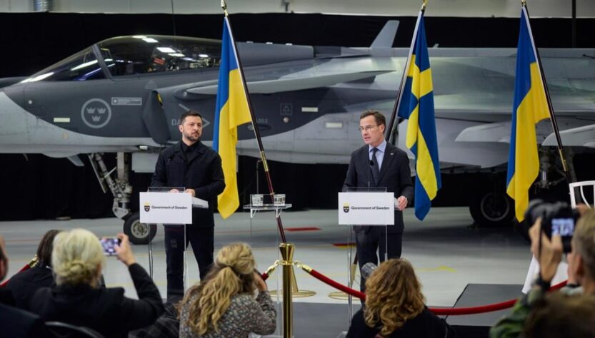 Новини України - Україна придбає у Швеції до 150 винищувачів Gripen