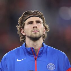 Новини спорту - Український захисник Ілля Забарний у матчі з Брестом у ПСЖ з перших хвилин