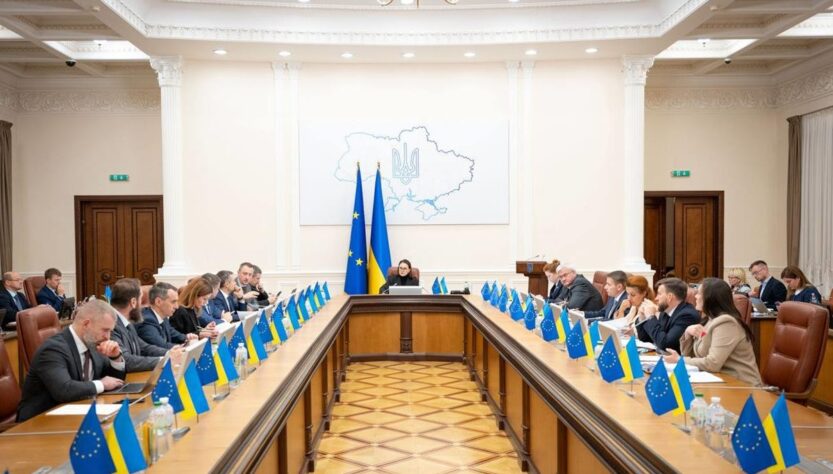 Новини України - Уряд схвалив відправку військових до центру НАТО-Україна в Польщі