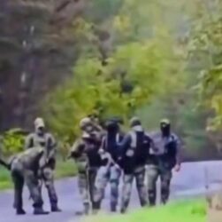 Новини світу - В Естонії перекрили дорогу через активність РФ