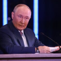 Новини світу - В Росії створять реєстр вагітних жінок