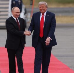 Новини світу - В США не облишили надії на зустріч Трампа і Путіна