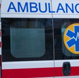 Новини України - Війська РФ атакували центр Херсона, двоє поранених