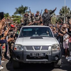 Новини світу - Військові Мадагаскару взяли владу у свої руки після втечі президента