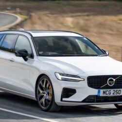 Авто новини - Volvo представила фінальну версію універсала V60