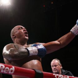 Новини спорту - Вордлі після Паркера дуже сподівається на інтерес до нього з боку Усика