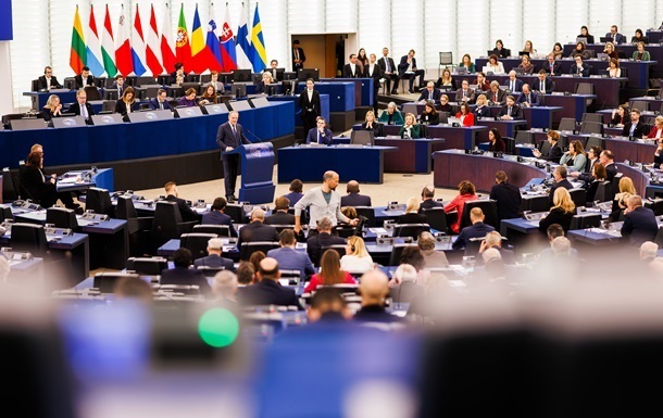 Новини світу - Європарламент спростив позбавлення безвізу країн