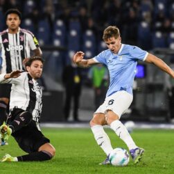 Новини спорту - Ювентус не зміг переграти Лаціо, дозволивши забити у власні ворота