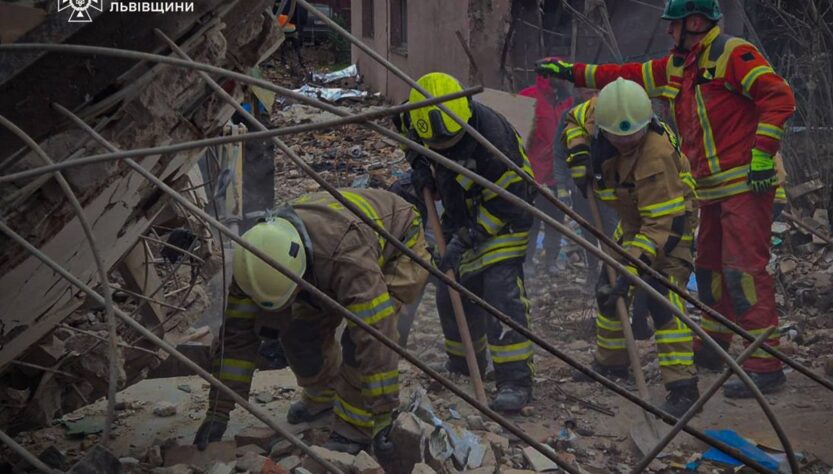 Новини України - З'явилися кадри перших хвилин удару по Львівщині