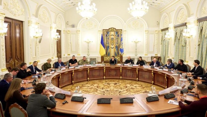 Новини України - Зеленський і бізнес обговорили відкриття експортних платформ зброї