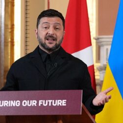 Новини України - Зеленський натякнув на рішення "коаліції рішучих"