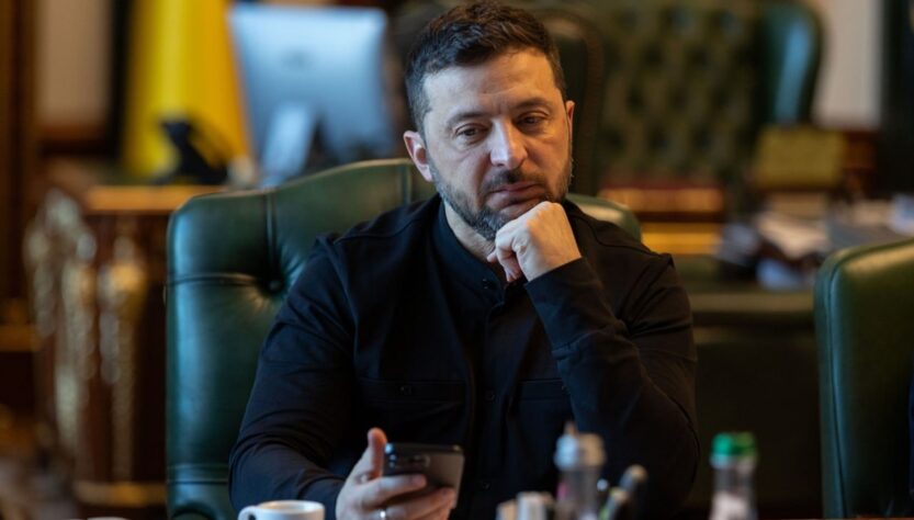 Новини України - Зеленський обговорив із Макроном посилення ППО