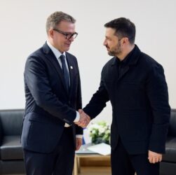 Новини України - Зеленський подякував прем’єру Фінляндії за 100 млн євро на зброю США
