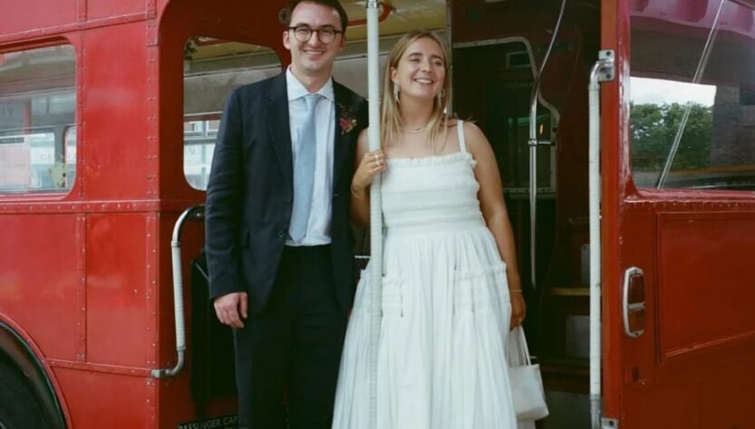 Новини культури - Зірка Гри престолів Айзек Гемпстед Райт одружився